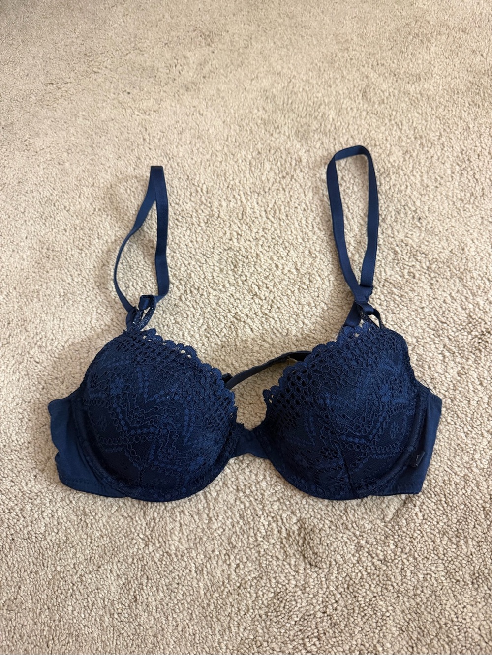PINK Victoria's Secret Navy Lace Push-Up Bra